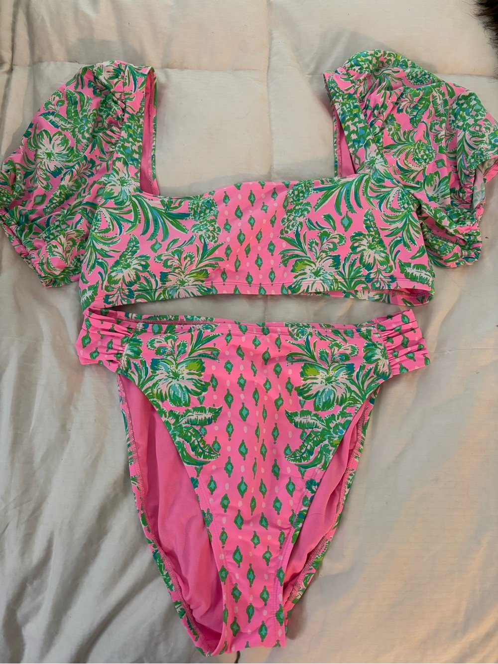 Women’s Lilly Pulitzer Pink Floral Puff-Sleeve Bikini Set